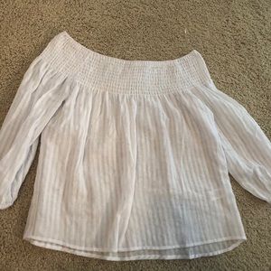Long sleeve light off the shoulder top